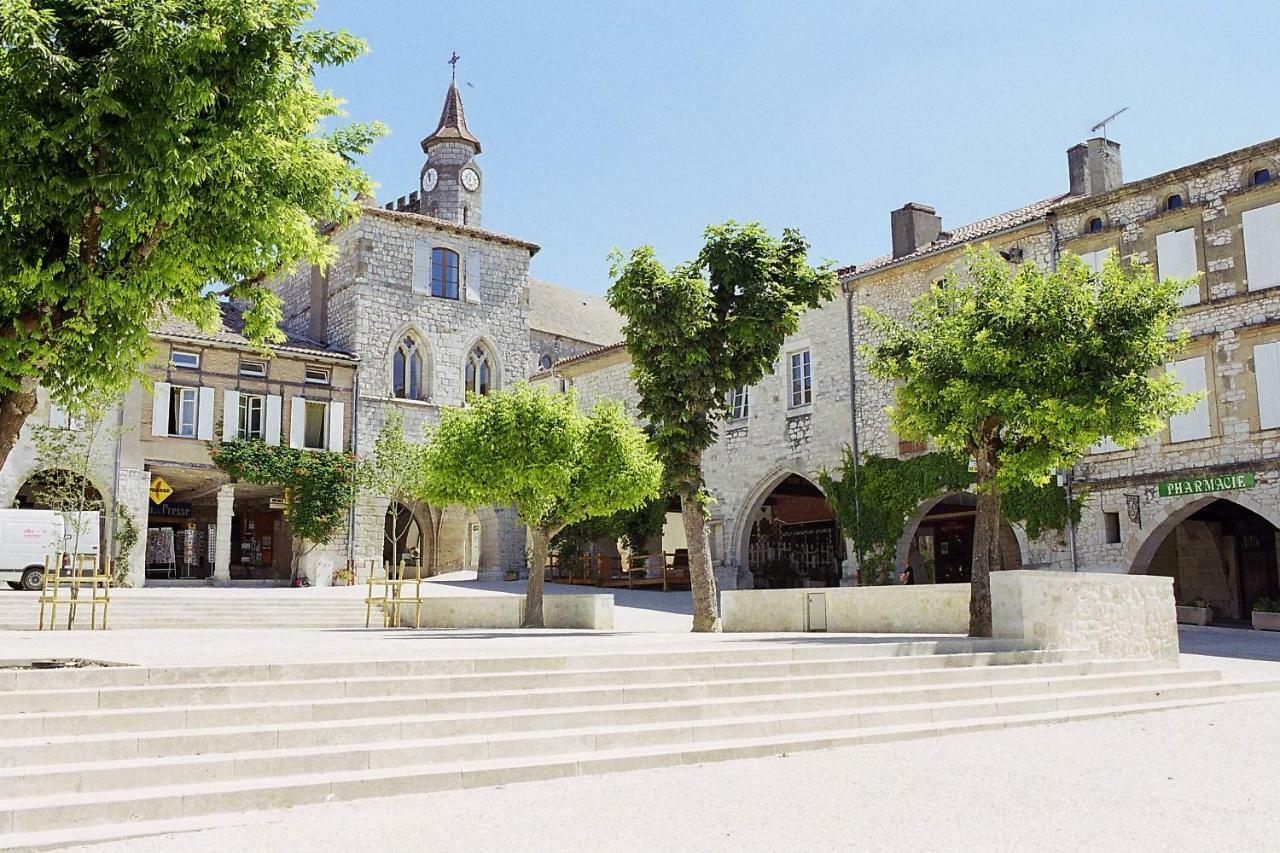 Gites La Bakenia Villeneuve-sur-Lot Exterior foto